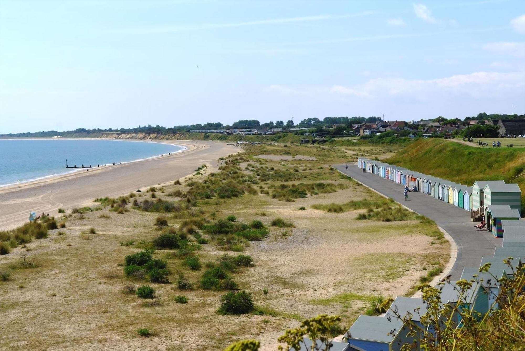 Beautiful 6 Berth Caravan By The Beach In Suffolk Ref 40076Nd Lowestoft Exteriör bild